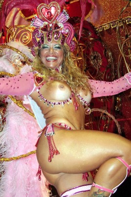 Голая карнавал секс (44 фото)