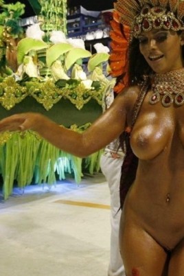 Порно танцы бразилии (43 фото)