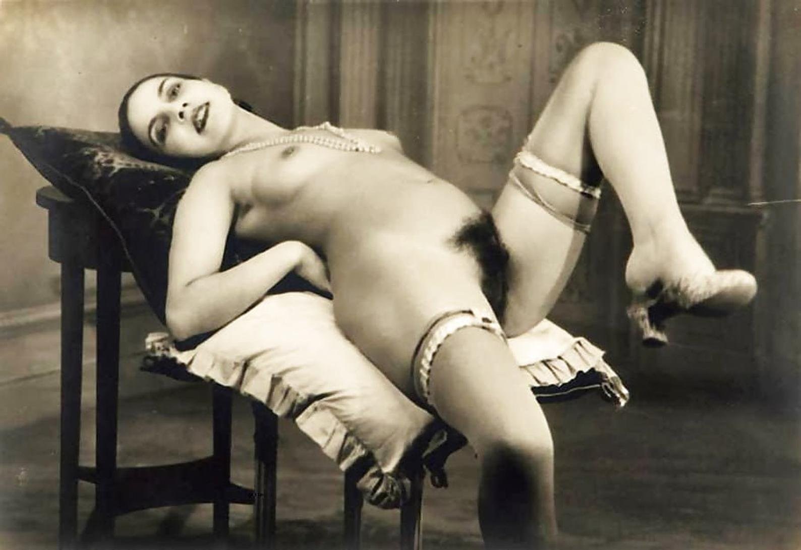 Vintage french erotica